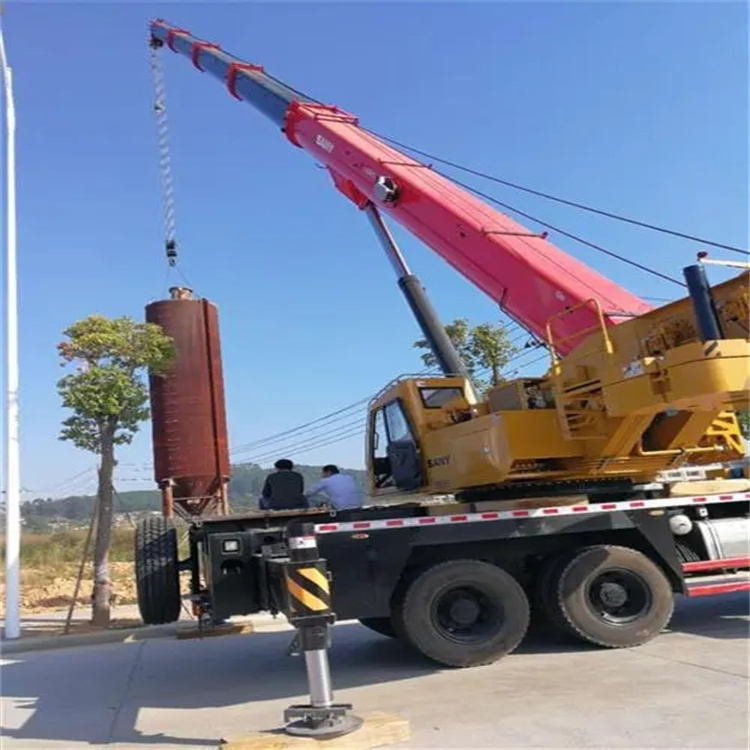 永修县专业吊车租赁多少钱