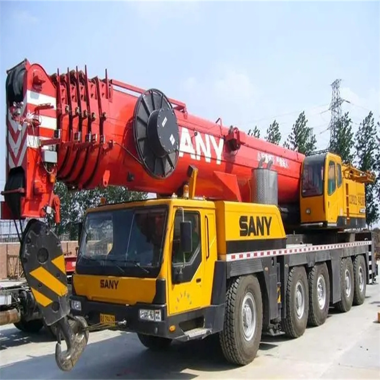 永修县附近工地哪里有吊车出租|应急吊装服务|24小时灵活调度