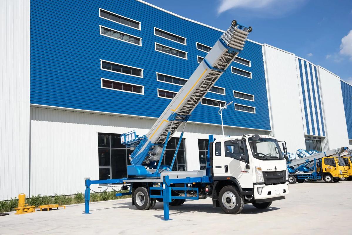 永修县小型云梯车上料车租赁多少钱