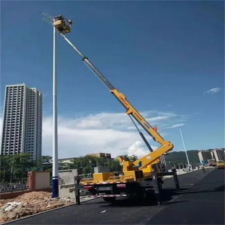 永修县维修路灯的曲臂升降车出租