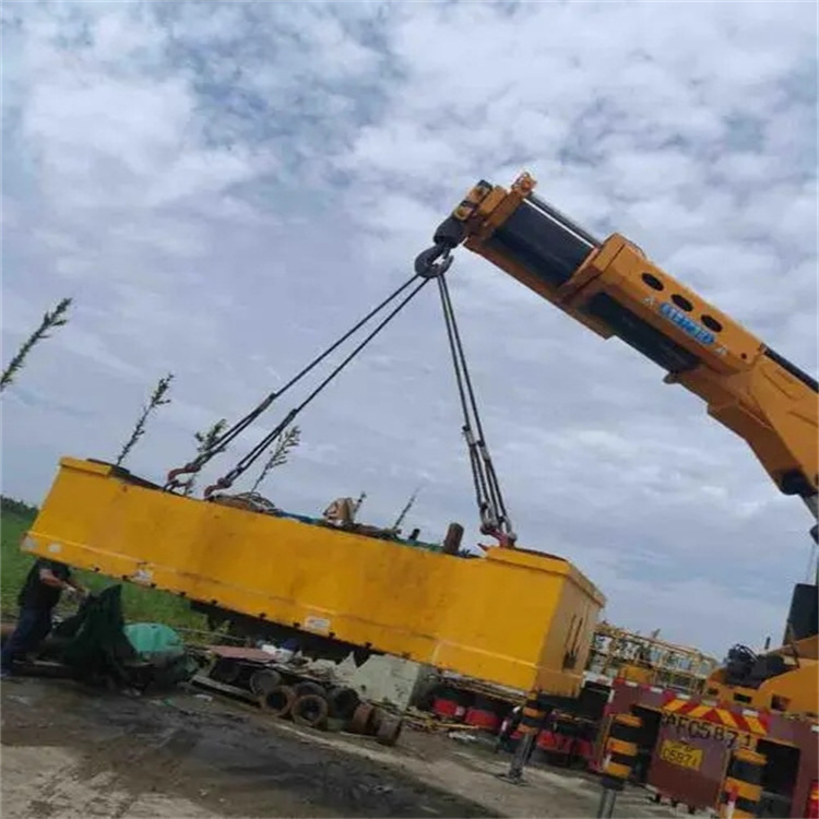 永修县随车吊吊集装箱怎么吊